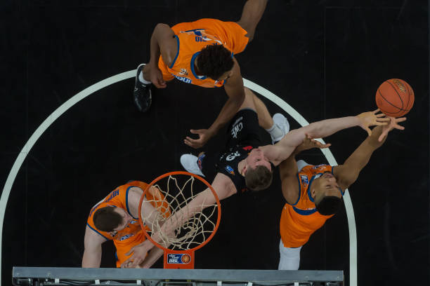 吉林的进攻 吉林的进攻